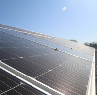 Fotovoltaika se vyplatí. Kolik elektřiny vám za rok dokáže vyrobit?